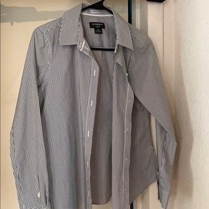 Black and white stripped shirt